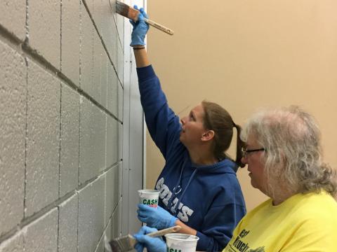 Volunteers love to give!
